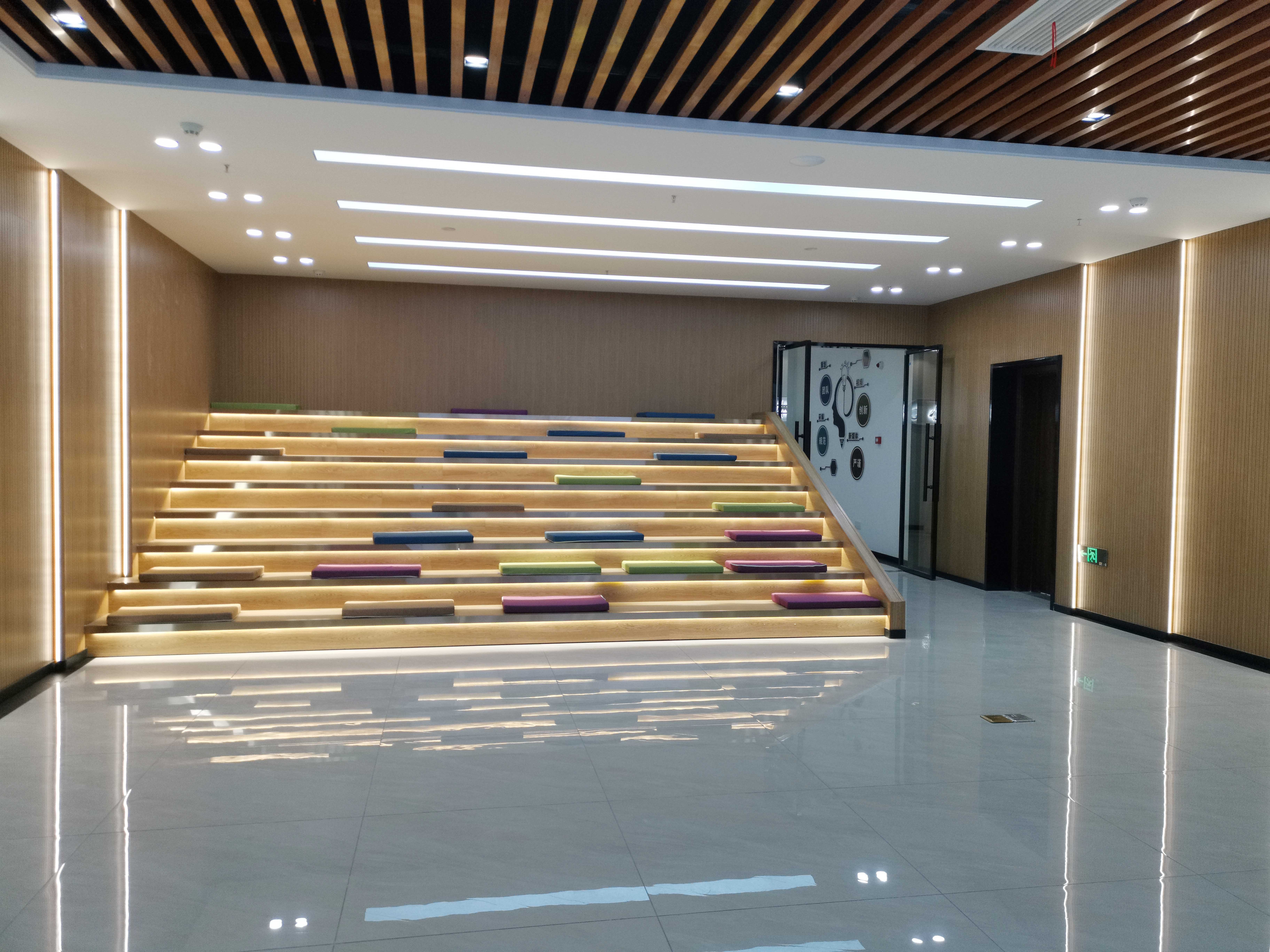 安徽半山裝飾，引領辦公樓裝修設計新潮流(圖2)