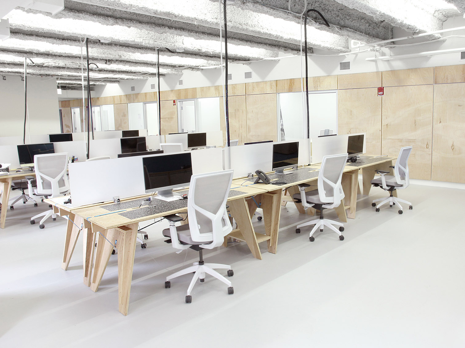 蕪湖800平方科技公司裝修項(xiàng)目(圖3) 國(guó)外辦公 (4) 副本.jpg