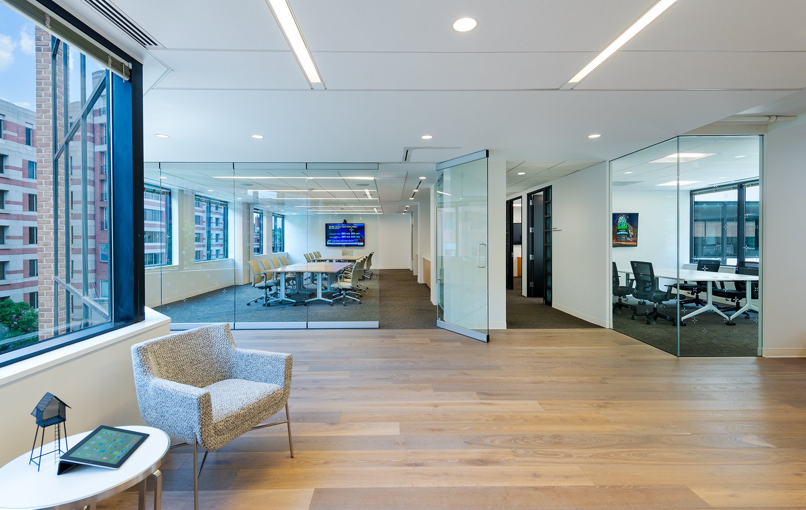 淮北2000㎡簡約辦公室裝修設計項目案例分析(圖2) 國外辦公 (4).jpg